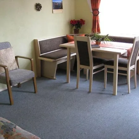Apartament Stickler *